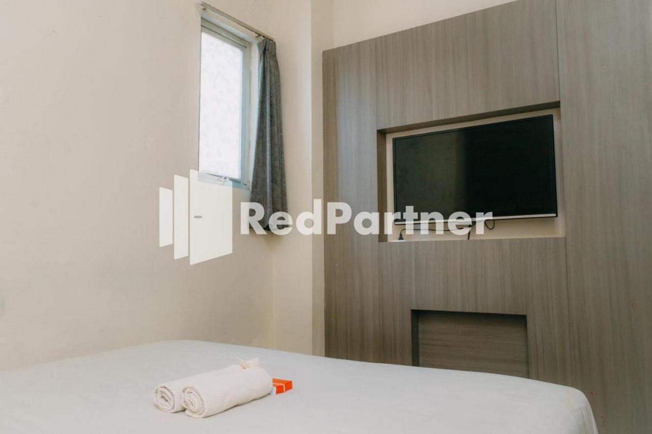 We Stay Residence Redpartner Surabaya Eksteriør bilde