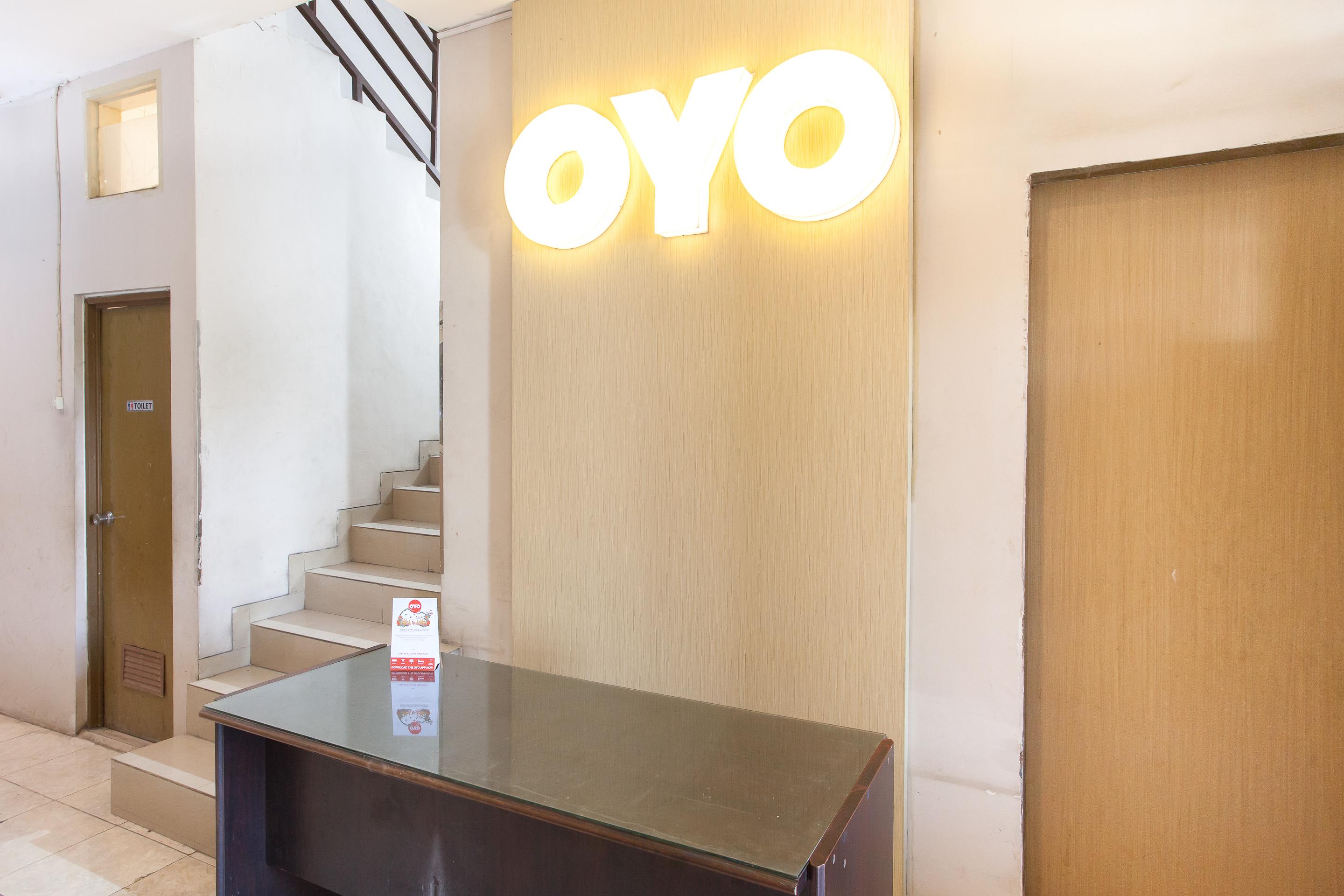We Stay Residence Redpartner Surabaya Eksteriør bilde