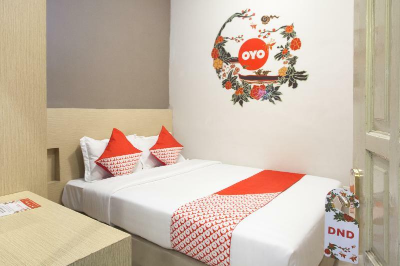 We Stay Residence Redpartner Surabaya Eksteriør bilde
